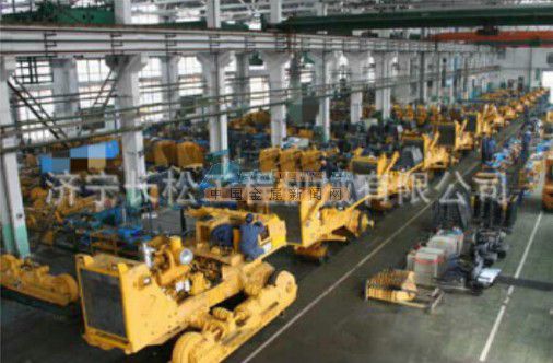 卡特山重三一柳工小松挖掘機(jī)維修 行走跑偏問(wèn)題解析與濟(jì)寧長(zhǎng)松的專業(yè)解決方案